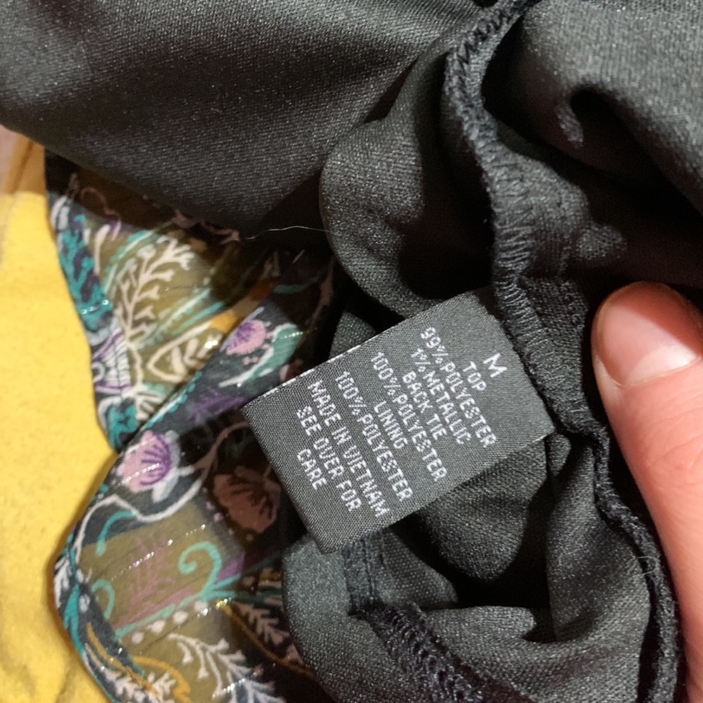 Shirt - Picture 4 of 4